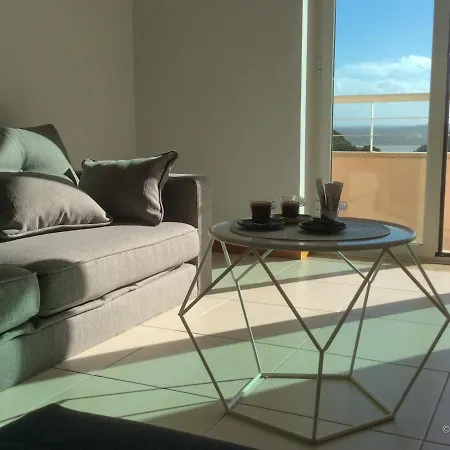 Varanda Da Baia Apartment *